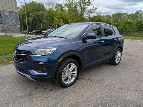 Used 2023 Buick Encore GX Preferred w/ Cold Weather Comfort Package AWD/4WD image 1