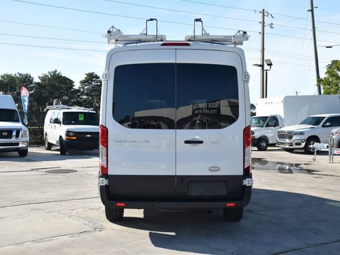 Used 2015 Ford Transit 150 XLT image 6