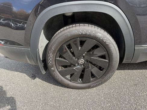 New 2026 Volkswagen Atlas SE image 23