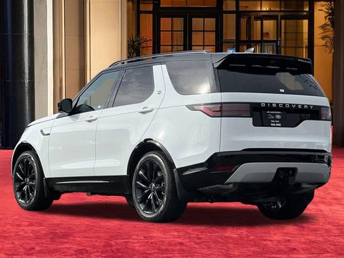 New 2026 Land Rover Discovery Limited Edition AWD/4WD image 2