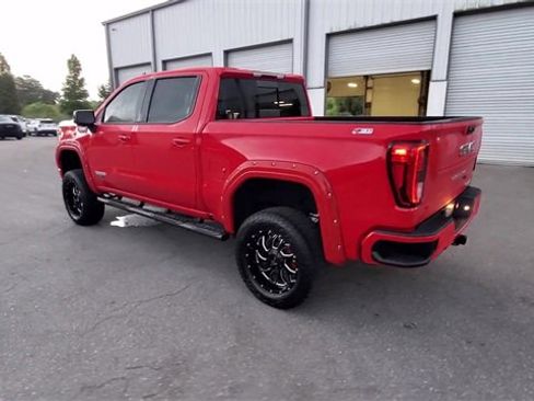 Used 2023 GMC Sierra 1500 Elevation w/ Preferred Package image 6