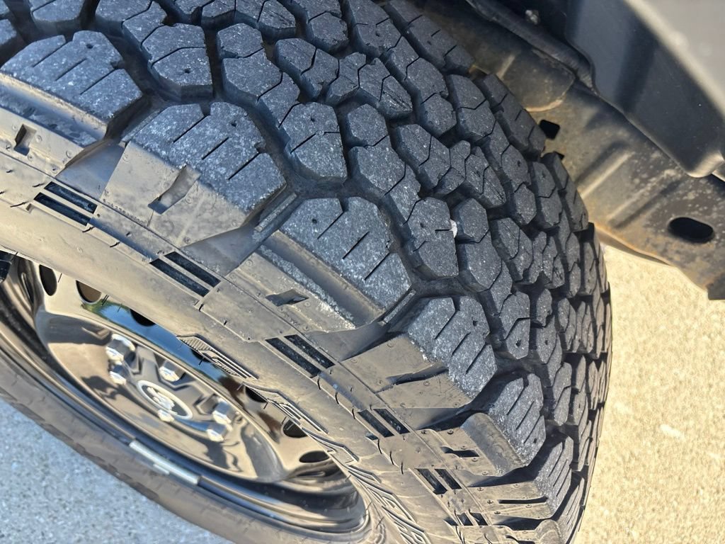 Used 2023 Ford Bronco Black Diamond AWD/4WD image 8