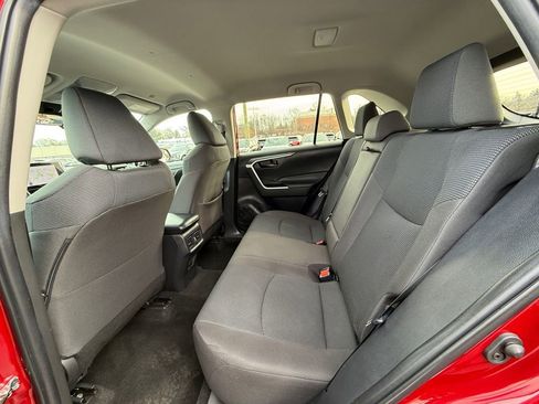 Used 2023 Toyota RAV4 LE image 23