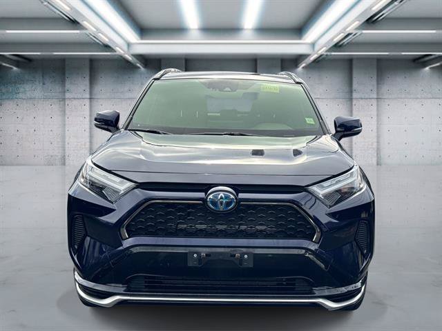 Used 2024 Toyota RAV4 SE w/ Weather & Moonroof Package AWD/4WD image 26