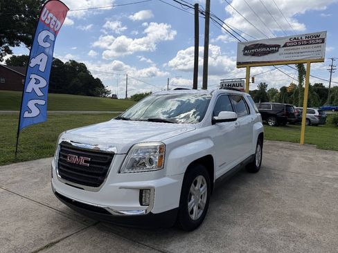 Used 2016 GMC Terrain SLE w/ Convenience Package AWD/4WD image 1