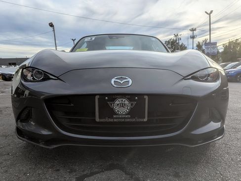 Used 2021 MAZDA MX-5 Miata RF Club RWD image 4
