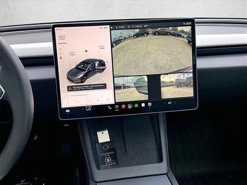 Used 2025 Tesla Model 3 Long Range RWD image 8