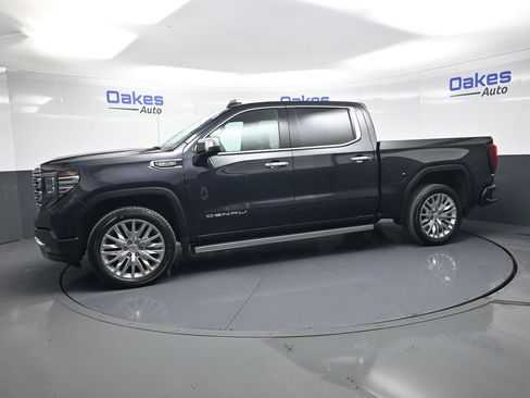 Used 2023 GMC Sierra 1500 Denali w/ Denali Reserve Package AWD/4WD image 5