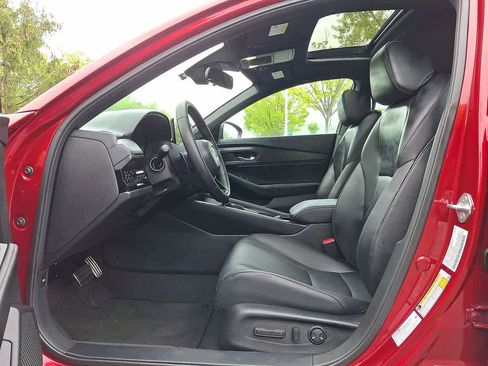 Certified 2025 Honda Accord Sport image 11