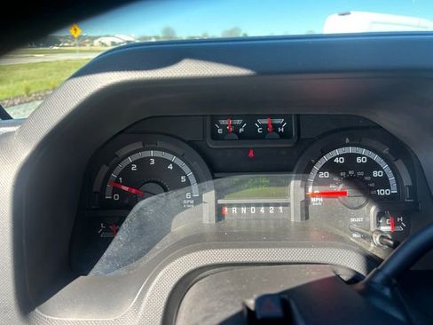 Used 2019 Ford E-350 and Econoline 350 Super Duty w/ Power Windows & Locks Group image 14