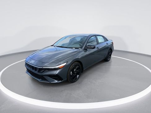 New 2026 Hyundai Elantra Sport FWD image 4
