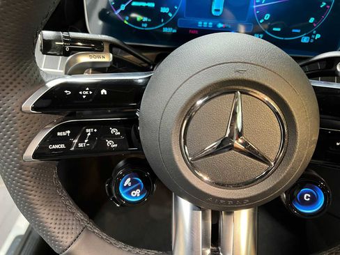 New 2026 Mercedes-Benz C 43 AMG 4MATIC Sedan image 26