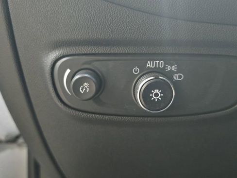 Used 2024 Chevrolet Equinox LT AWD/4WD image 29