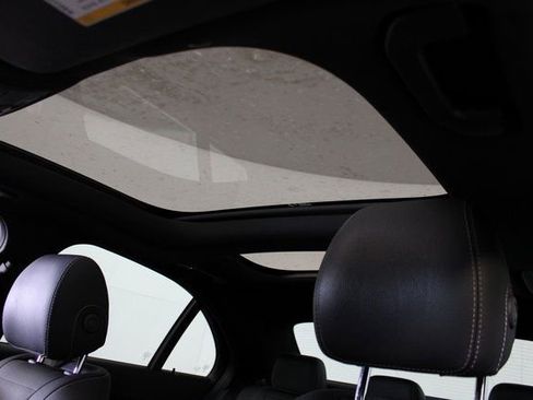 Used 2022 Mercedes-Benz E 350 Sedan image 22