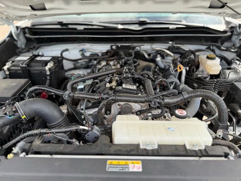 Used 2024 Toyota Tacoma TRD Off-Road image 12