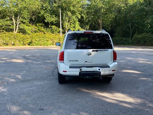 Used 2013 Nissan Armada SV AWD/4WD image 6