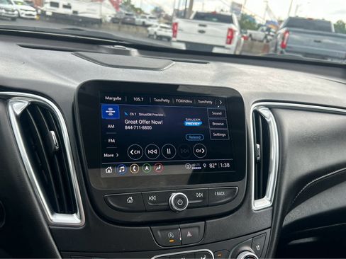 Used 2024 Chevrolet Malibu LT image 29