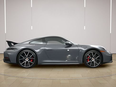 Certified 2026 Porsche 911 Carrera GTS RWD image 34