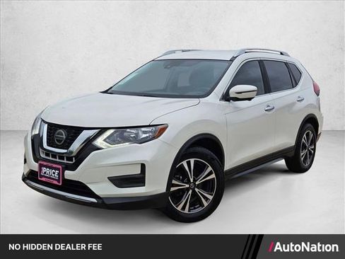 Used 2020 Nissan Rogue SV w/ Premium Package FWD image 1