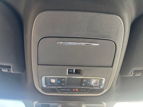 Used 2023 Ford F150 Lariat image 17