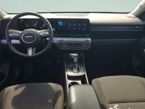 Certified 2024 Hyundai Kona SEL AWD/4WD image 12