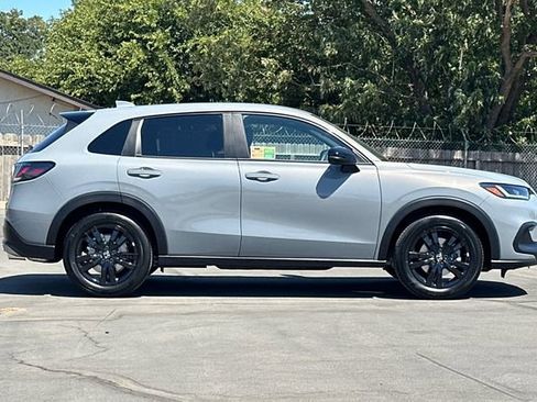 New 2026 Honda HR-V Sport image 3