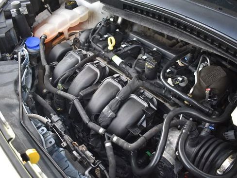 Used 2020 Ford Transit Connect XL image 26