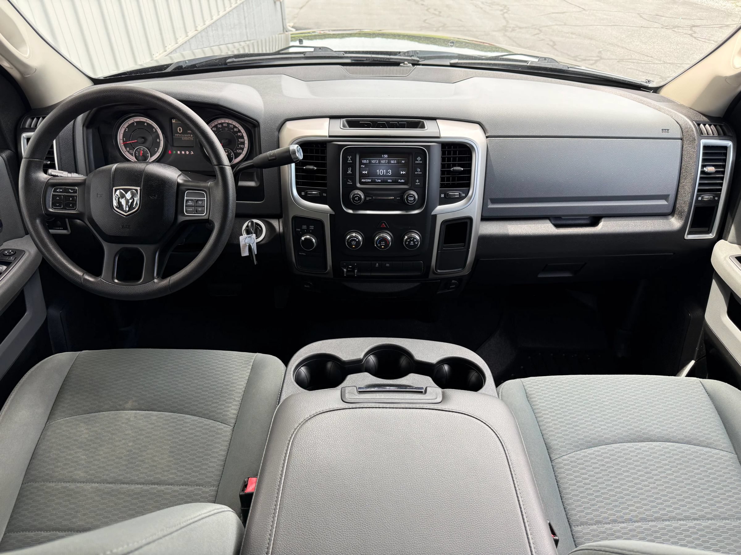 Used 2018 RAM 2500 SLT AWD/4WD image 16