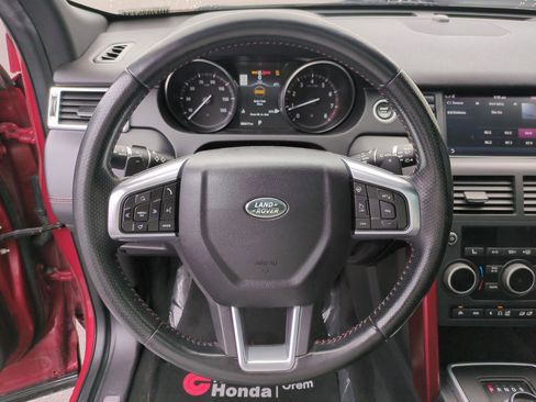 Used 2017 Land Rover Discovery Sport HSE Luxury image 19