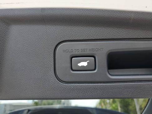 Used 2022 Acura MDX FWD w/ Technology Package image 9