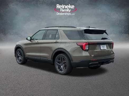 New 2026 Ford Explorer ST-Line AWD/4WD image 8