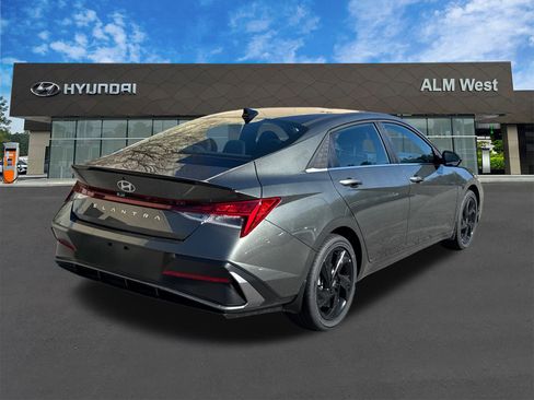 New 2026 Hyundai Elantra SEL Sport Premium FWD image 6