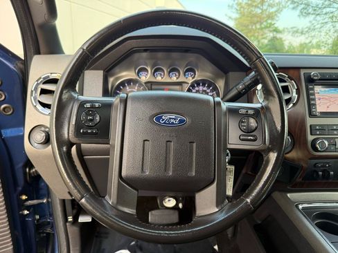 Used 2011 Ford F250 Lariat w/ Lariat Ultimate Pkg AWD/4WD image 35