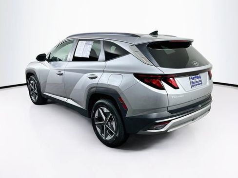 Certified 2025 Hyundai Tucson SEL AWD/4WD image 6
