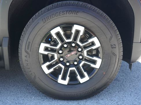 New 2026 GMC Sierra EV Elevation AWD/4WD image 16