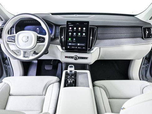 Used 2026 Volvo XC90 B6 Ultra w/ Protection Package AWD/4WD image 18