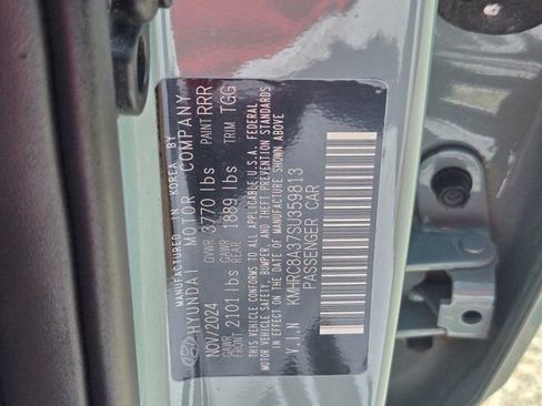 Used 2025 Hyundai Venue SEL FWD image 33