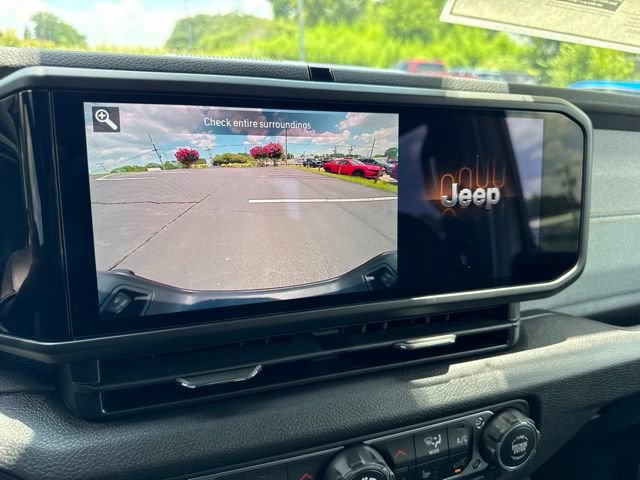 New 2026 Jeep Gladiator Sport AWD/4WD image 18