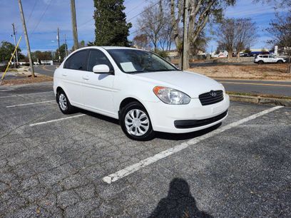 Used 2011 Hyundai Accent GLS w/ Premium Pkg 4