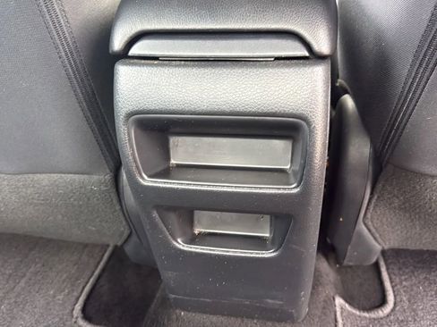 Used 2016 Nissan Sentra SV FWD image 21