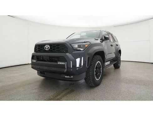 Used 2025 Toyota 4Runner TRD Off-Road AWD/4WD image 32