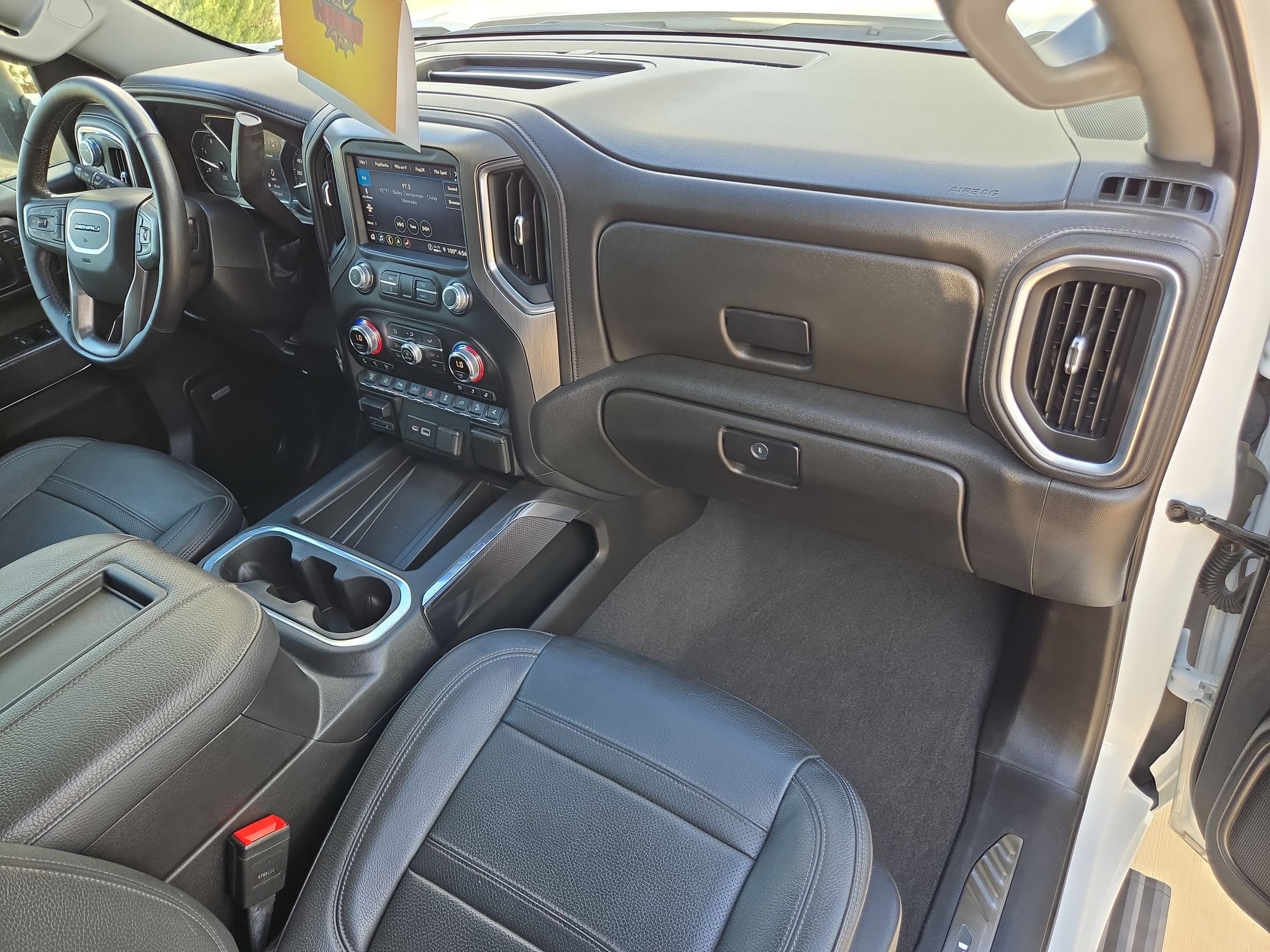 Used 2022 GMC Sierra 2500 Denali AWD/4WD image 25