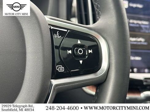 Used 2023 Volvo XC60 B6 Ultimate w/ Climate Package AWD/4WD image 27