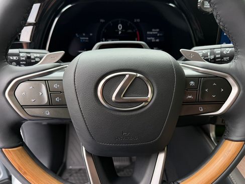 New 2026 Lexus RX 350 AWD w/ Convenience Package image 11