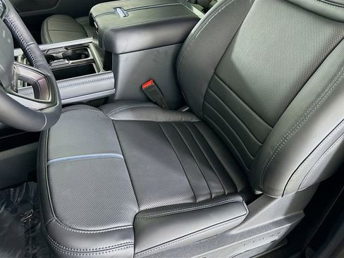 New 2026 Ford F450 Platinum w/ FX4 Off-Road Package image 20