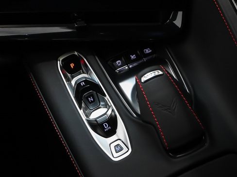 Used 2025 Chevrolet Corvette Z06 image 56