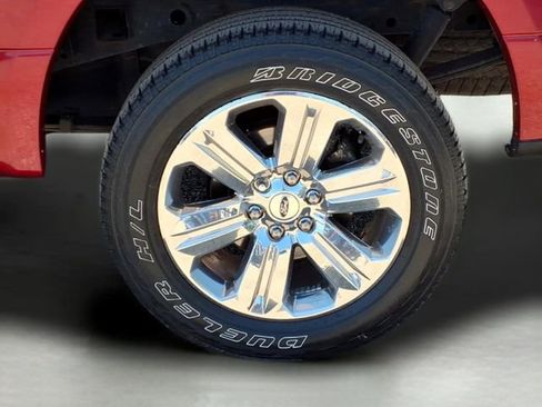 Used 2019 Ford F150 XLT w/ Equipment Group 302A Luxury AWD/4WD image 9