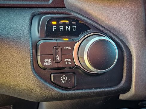 Certified 2024 RAM 1500 Tradesman w/ Night Edition image 18