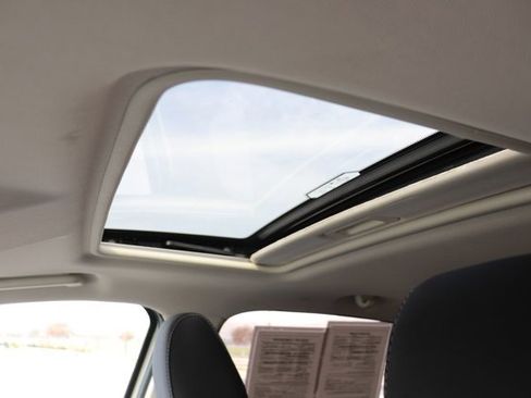 Used 2019 Ford EcoSport SE w/ SE Convenience Package image 25