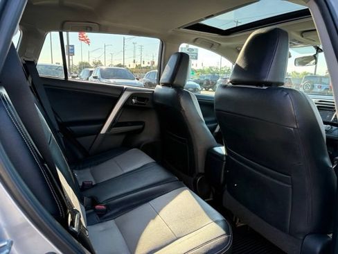Used 2016 Toyota RAV4 XLE AWD/4WD image 13